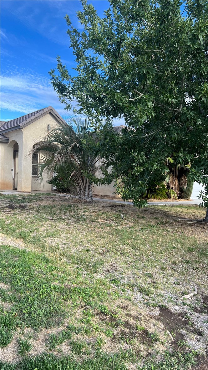14541 Springdale Property Photo 2