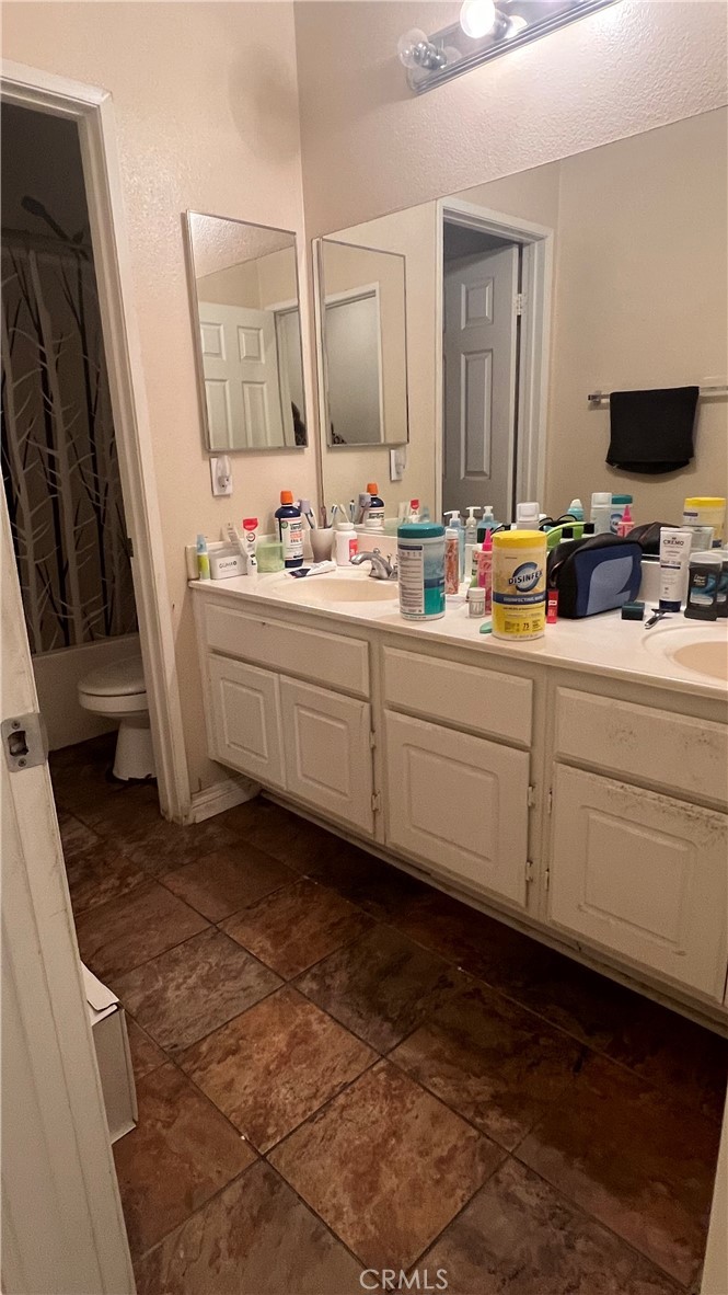 14541 Springdale Property Photo 14