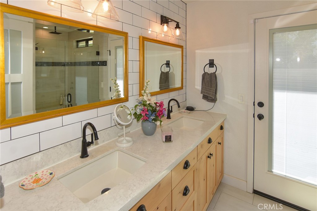17170 Yucca Road Property Photo 29