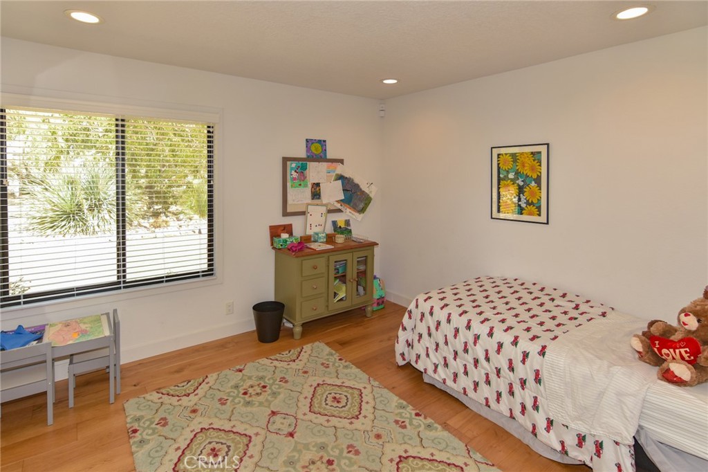 17170 Yucca Road Property Photo 34