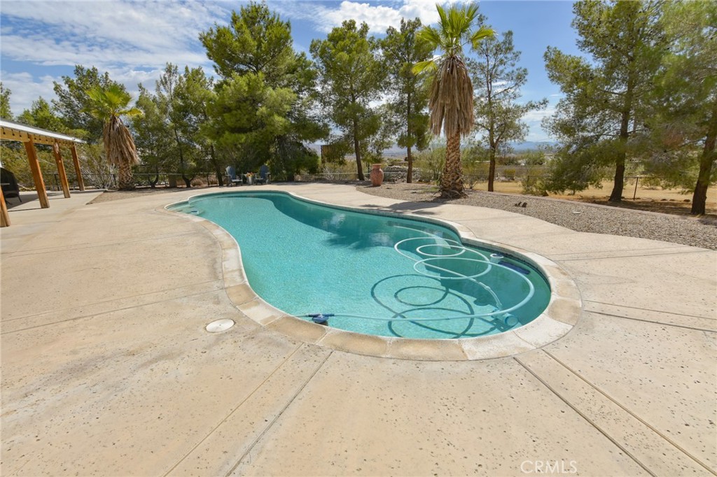 17170 Yucca Road Property Photo 45