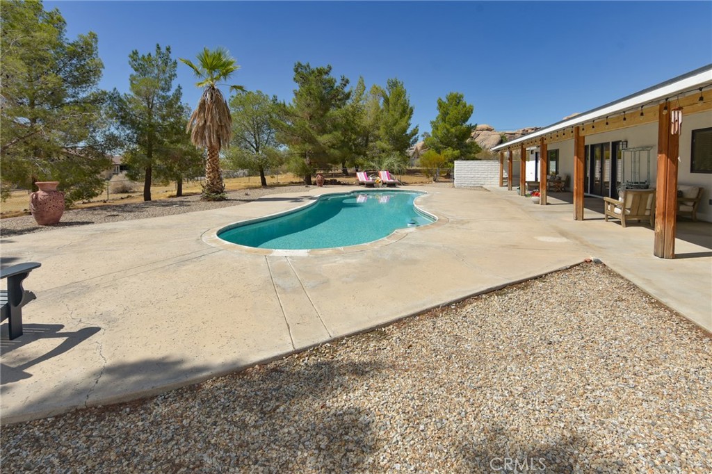 17170 Yucca Road Property Photo 46