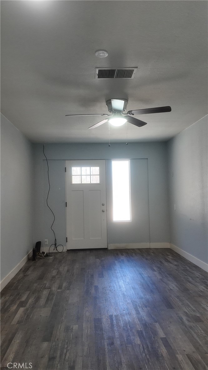 18985 Centennial Street Property Photo 3