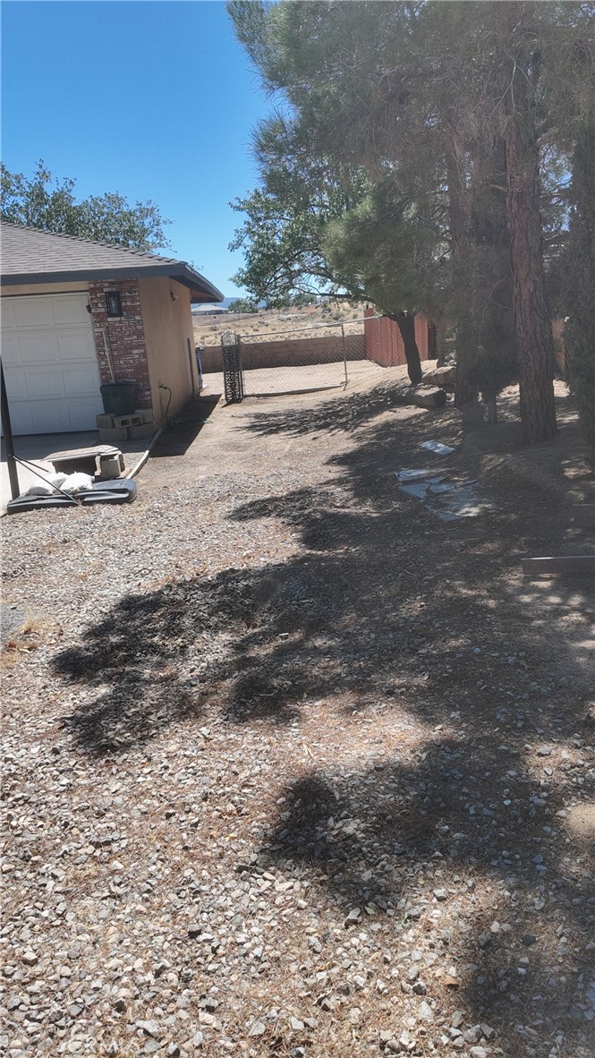 18985 Centennial Street Property Photo 14