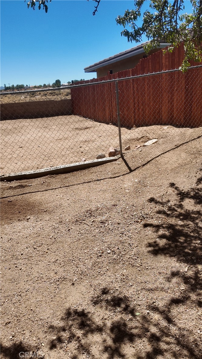 18985 Centennial Street Property Photo 16