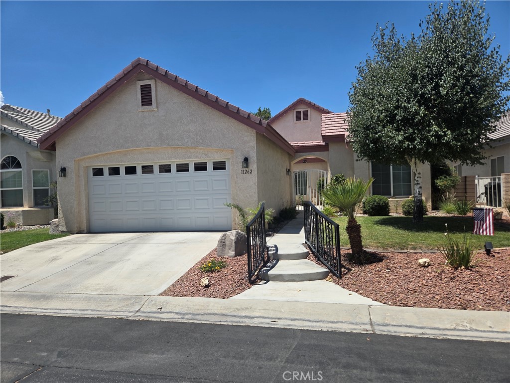 11262 Country Club Property Photo 1