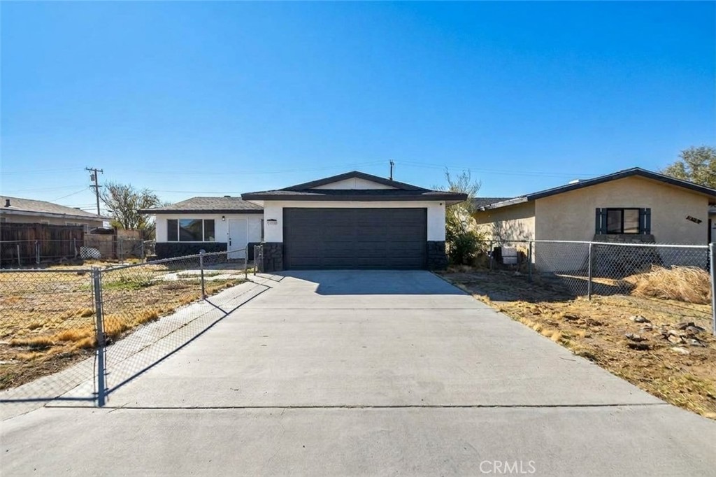 35764 Frontier Property Photo 2