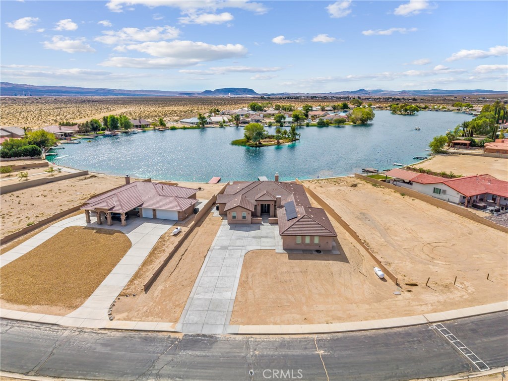 39581 Mountain View Property Photo 2
