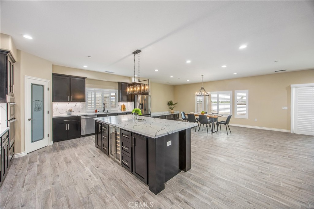 39581 Mountain View Property Photo 13