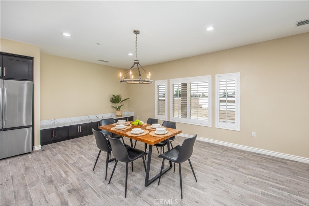39581 Mountain View Property Photo 18