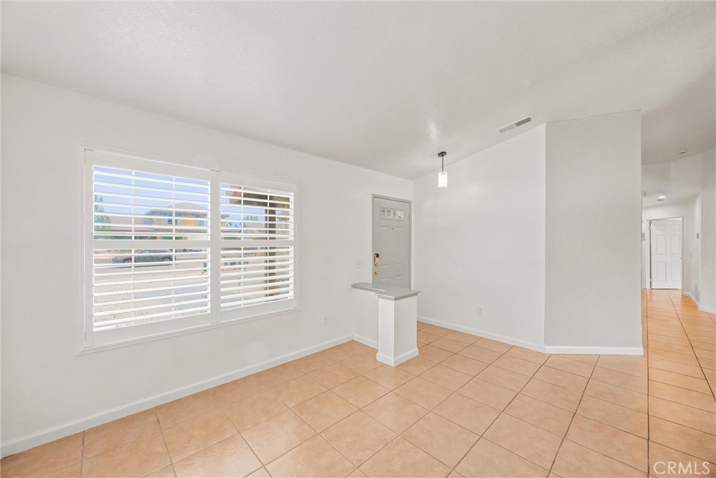 14806 Cypress Property Photo 6