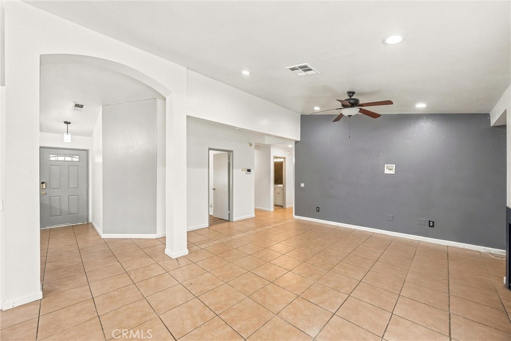 14806 Cypress Property Photo 13