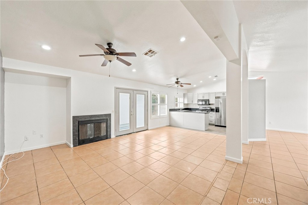 14806 Cypress Property Photo 16