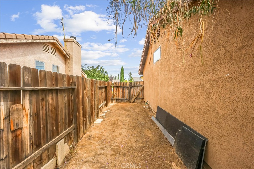 14806 Cypress Property Photo 30