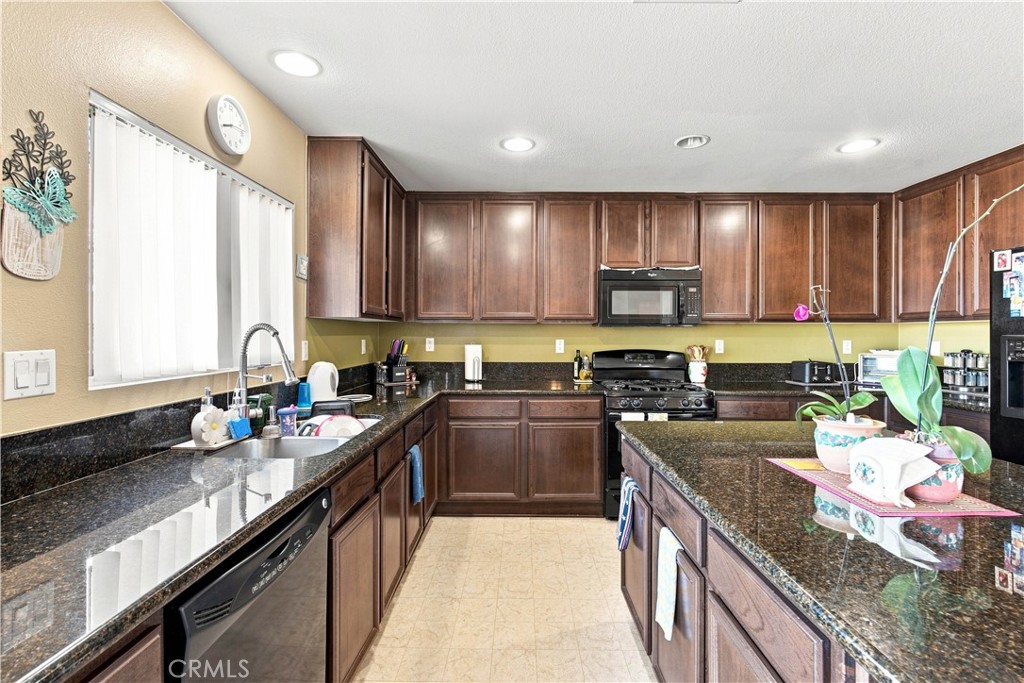 14472 Sierra Grande Street Property Photo 7