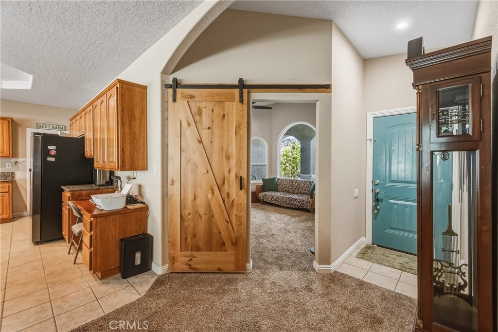 8071 Anaconda Avenue Property Photo 18