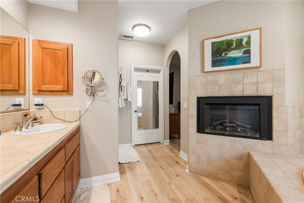 8071 Anaconda Avenue Property Photo 25