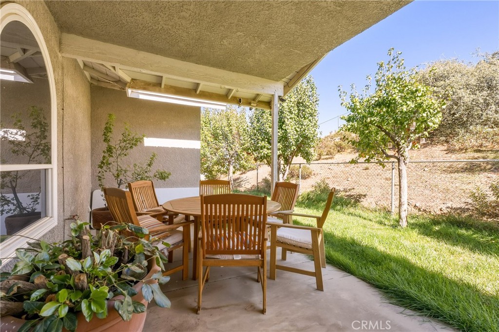 8071 Anaconda Avenue Property Photo 32