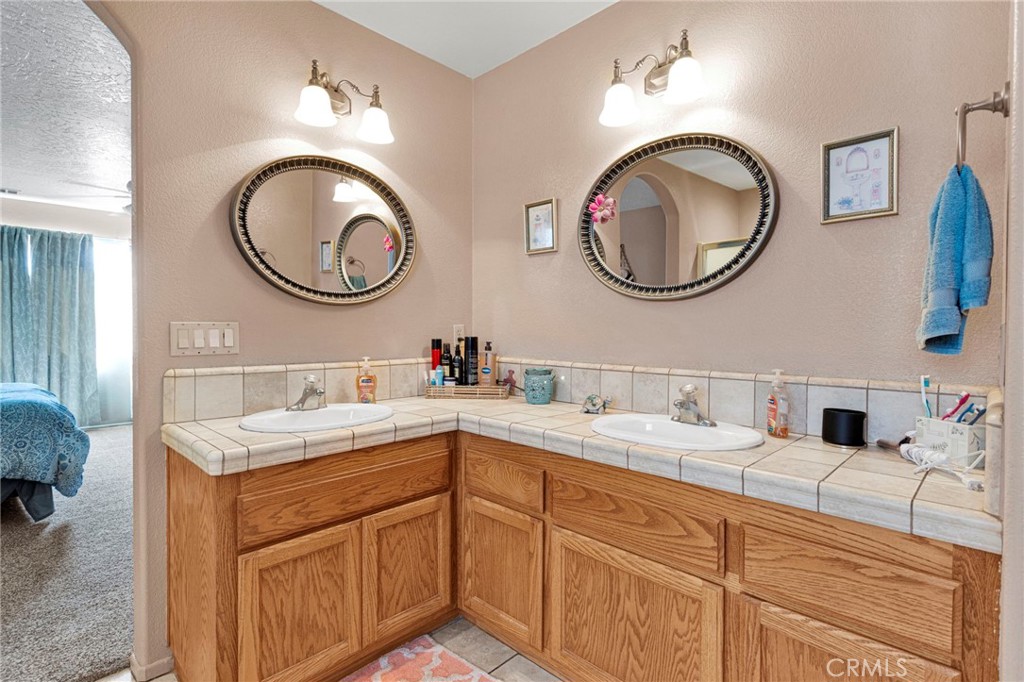 16165 Pine Property Photo 30