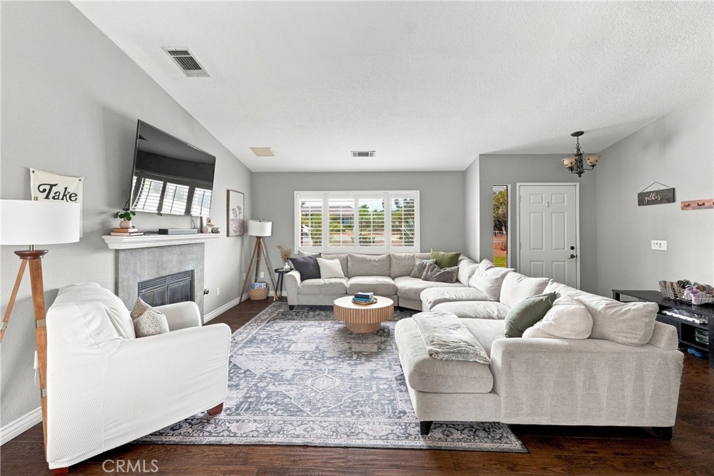 8333 Paisley Property Photo 8