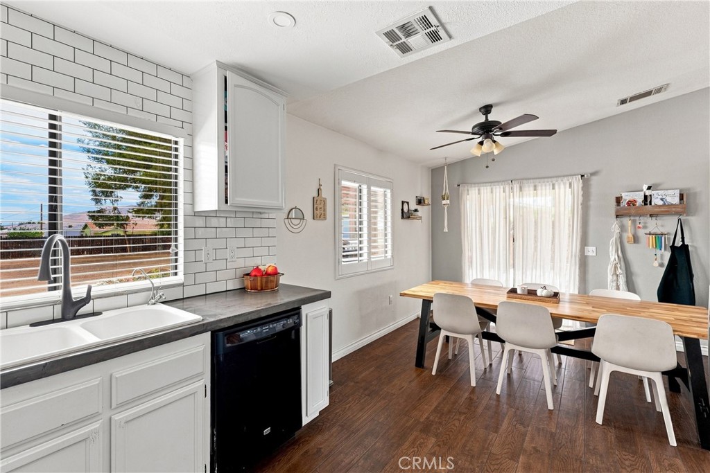 8333 Paisley Property Photo 15