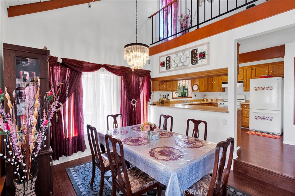 30772 Knoll View Property Photo 6