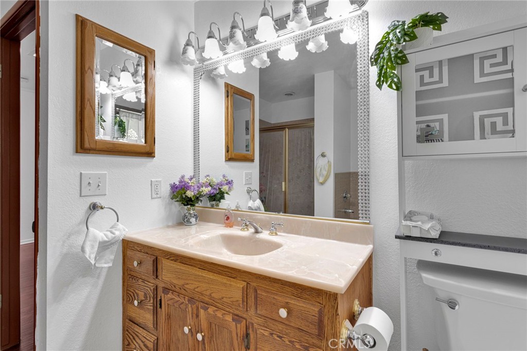 30772 Knoll View Property Photo 26