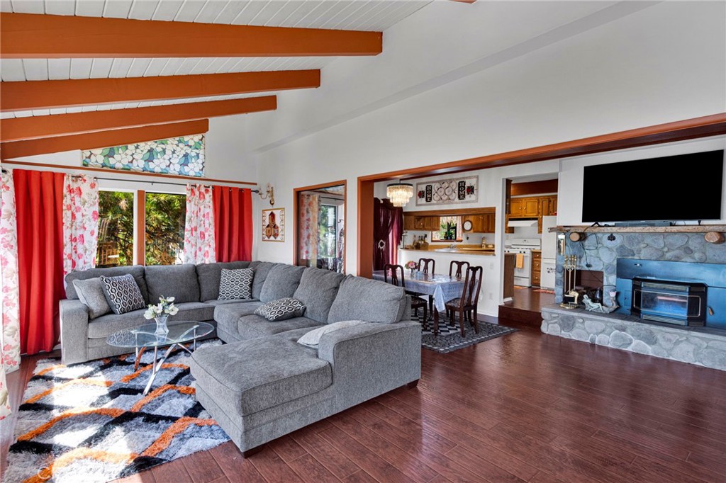 30772 Knoll View Property Photo 28
