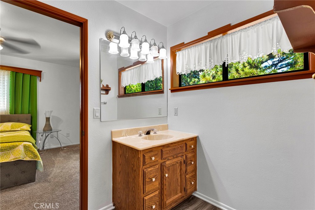 30772 Knoll View Property Photo 44