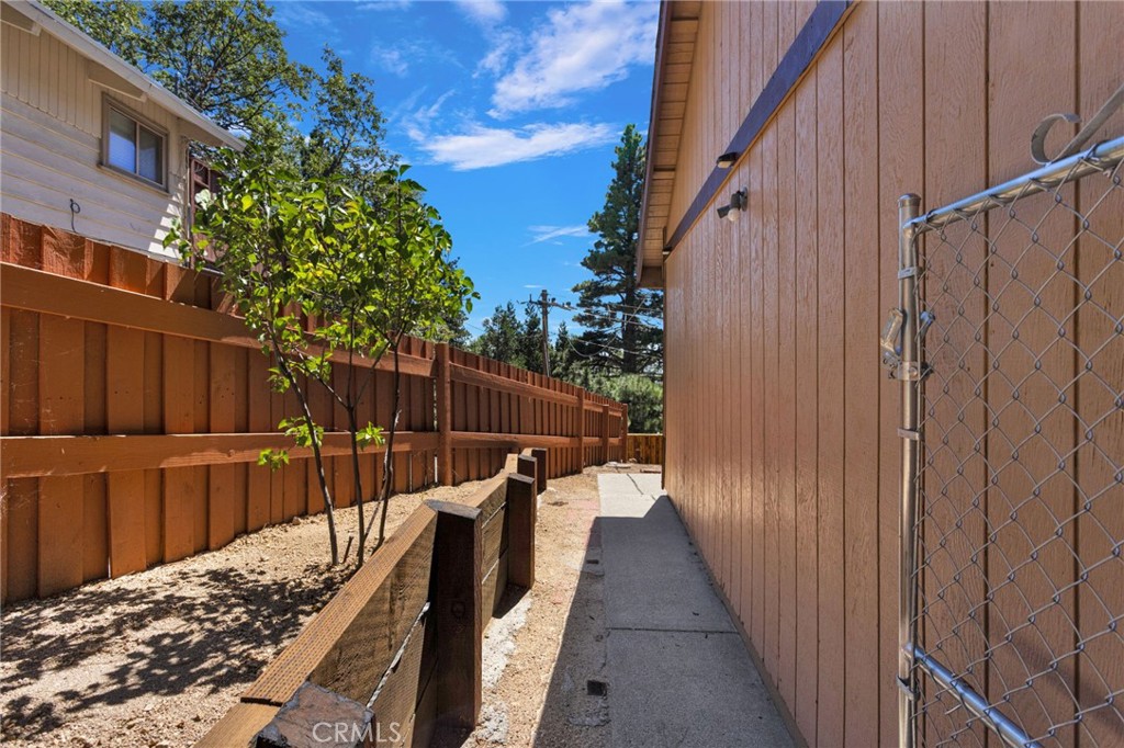 30772 Knoll View Property Photo 49