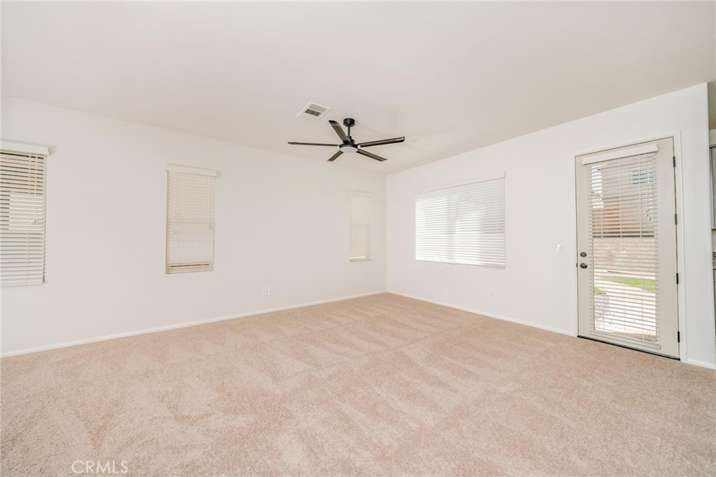 12033 Firbrook Street Property Photo 9