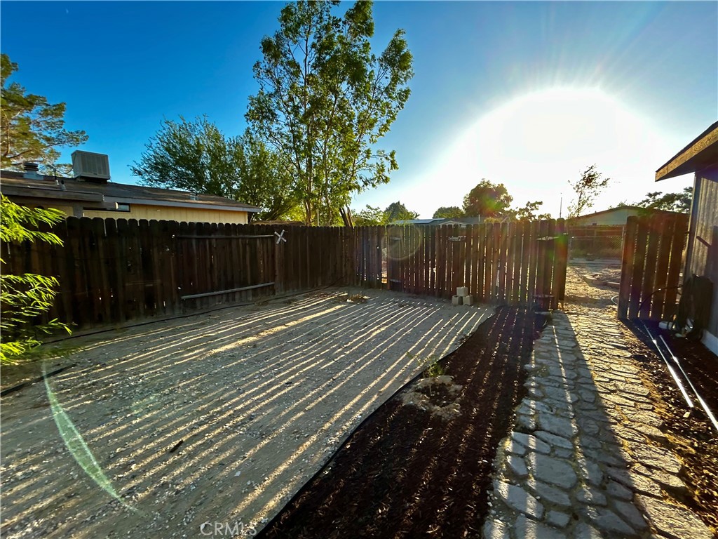 19036 Panther Ave Property Photo 2