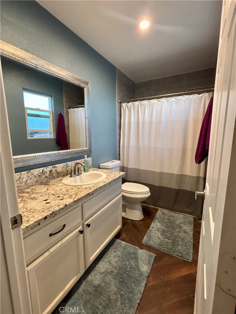 18618 Vine Property Photo 10