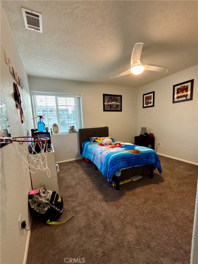 18618 Vine Property Photo 11