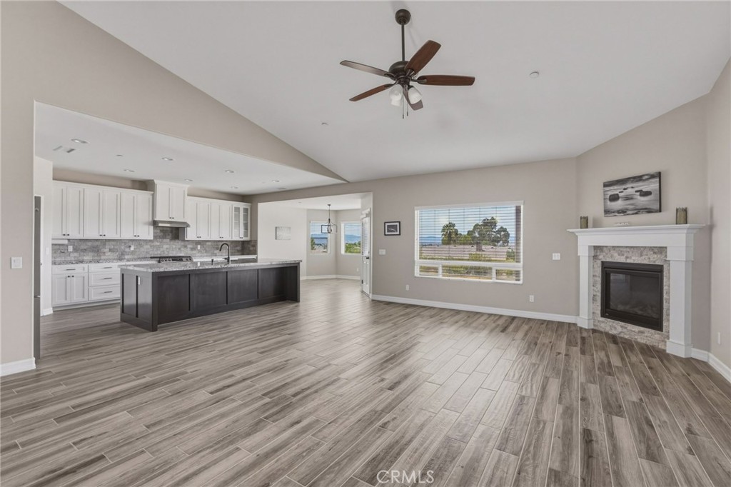 19011 Kaibab Property Photo 4