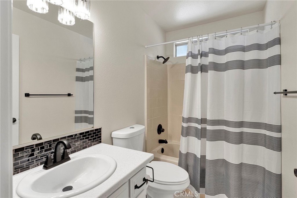 18190 Pitache Street Property Photo 31