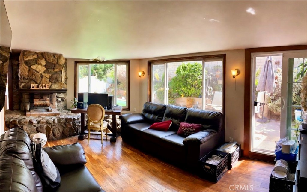 446 S Lowell Property Photo 3