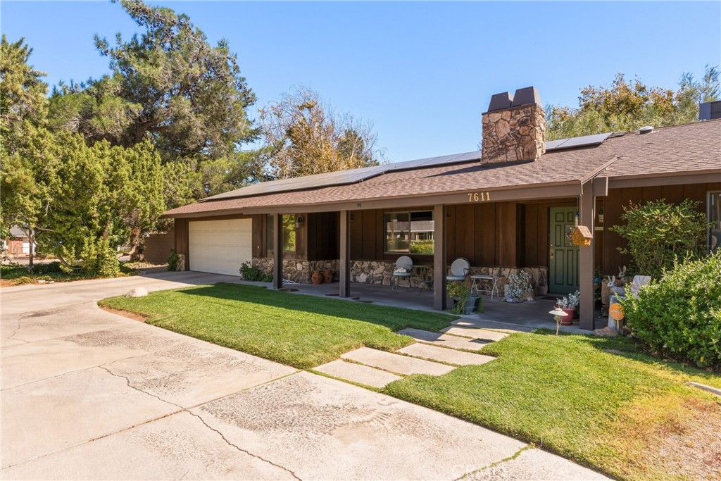 7611 Glider Property Photo 3