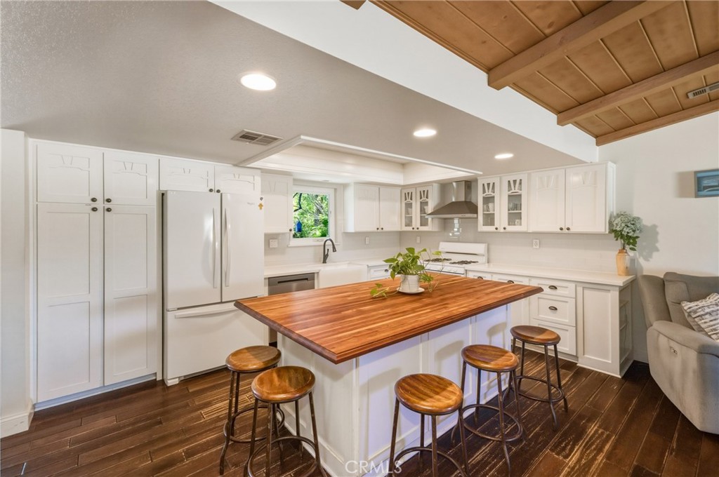 7611 Glider Property Photo 11