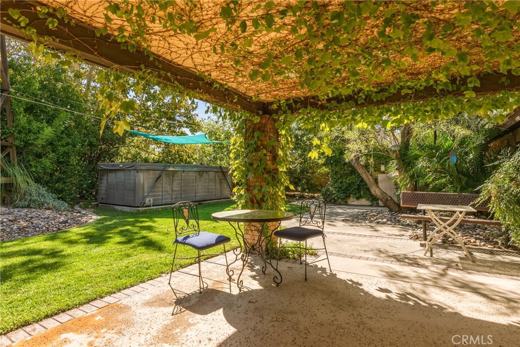 7611 Glider Property Photo 28