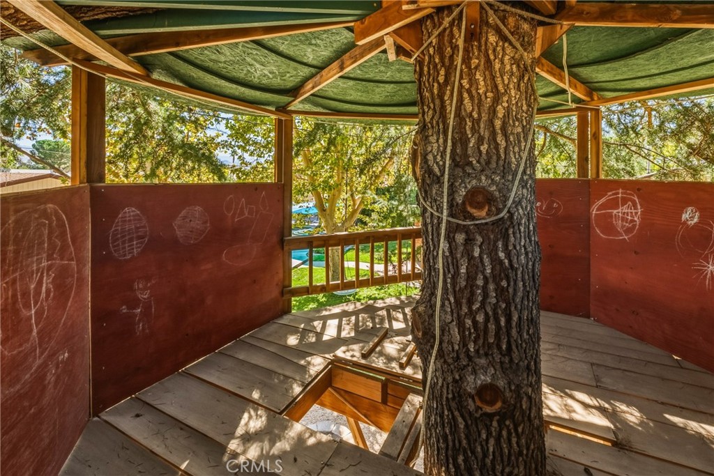 7611 Glider Property Photo 32