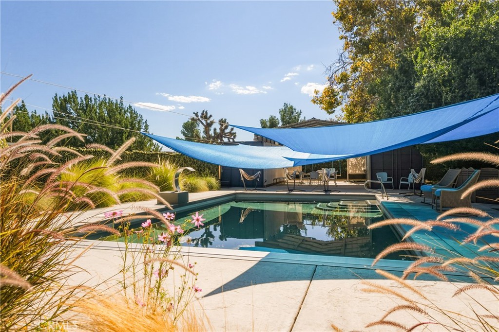7611 Glider Property Photo 35