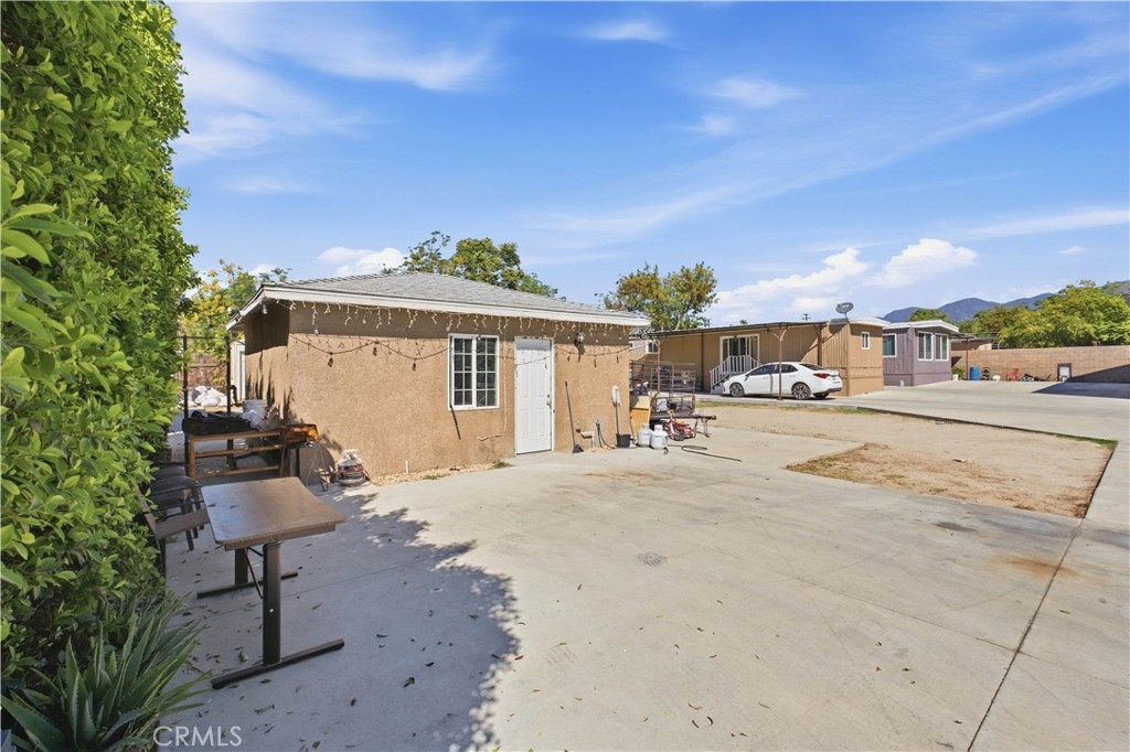 2580 W 1st Avenue Property Photo 20
