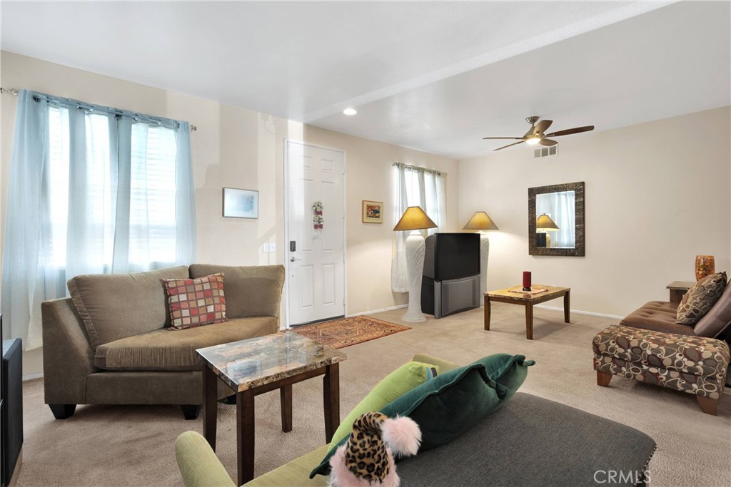13375 Morningside Street Property Photo 6