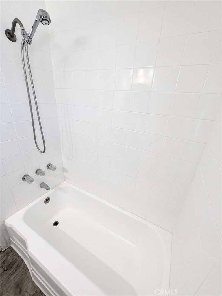 1613 N Grandee Avenue Property Photo 10