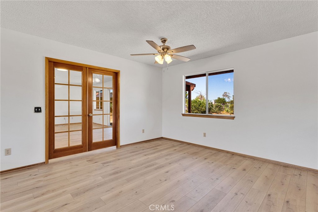 18256 Danbury Property Photo 20