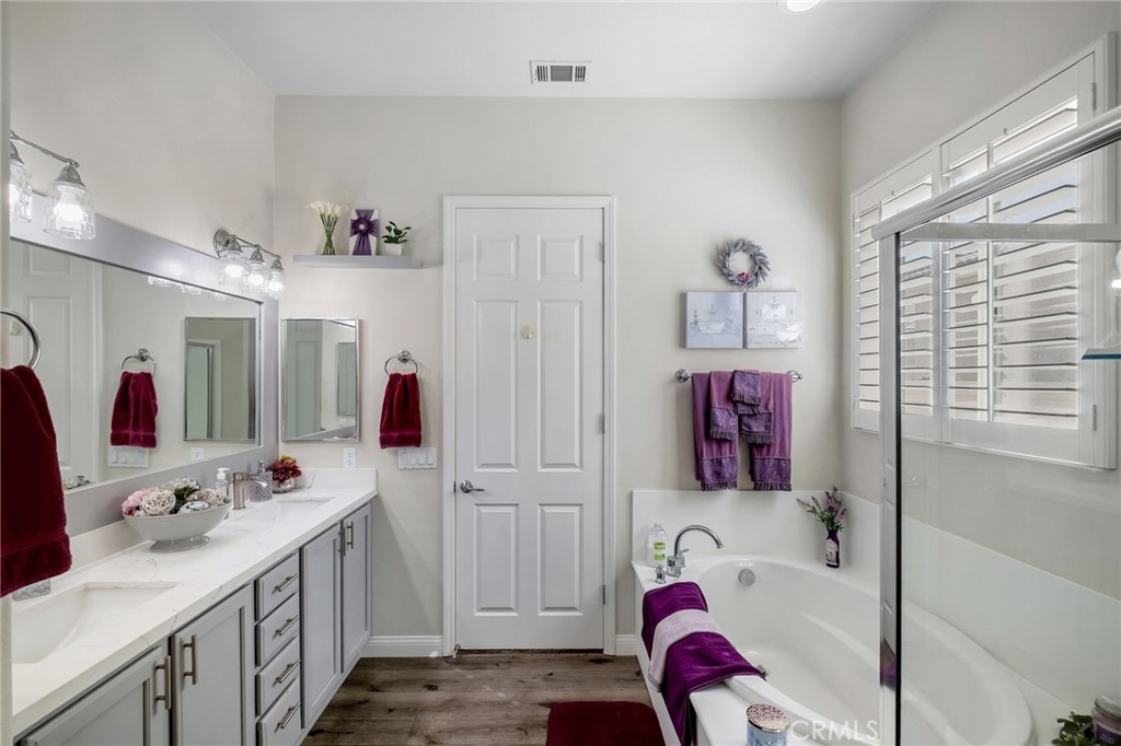 10355 Wilmington Property Photo 36