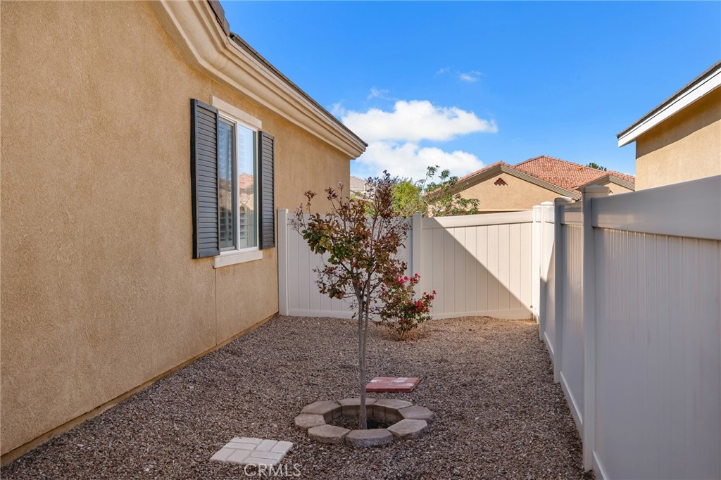 10355 Wilmington Property Photo 41