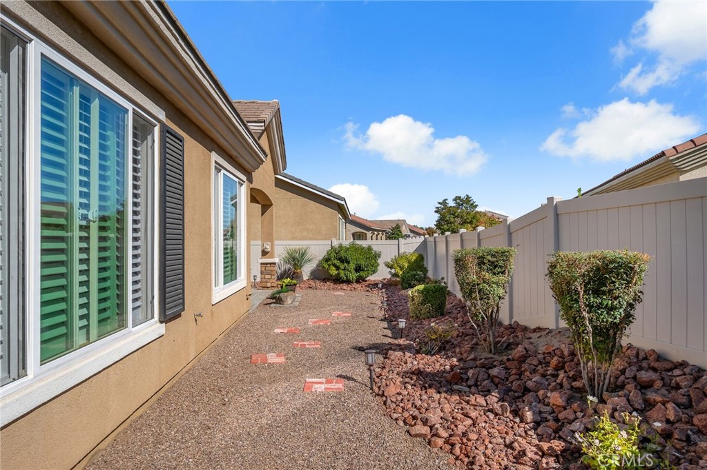 10355 Wilmington Property Photo 44