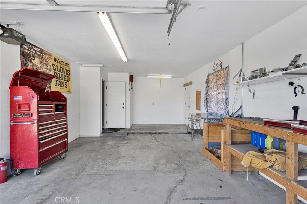 12950 Syracuse Property Photo 30